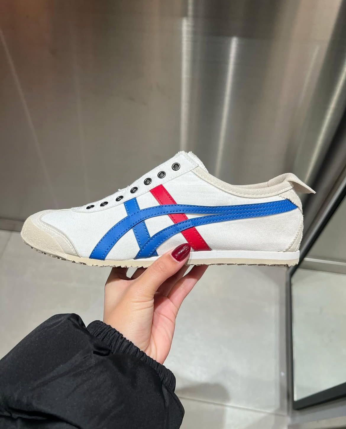 ONITSUKA TIGER Mexico 66 Slip-On Sneakers