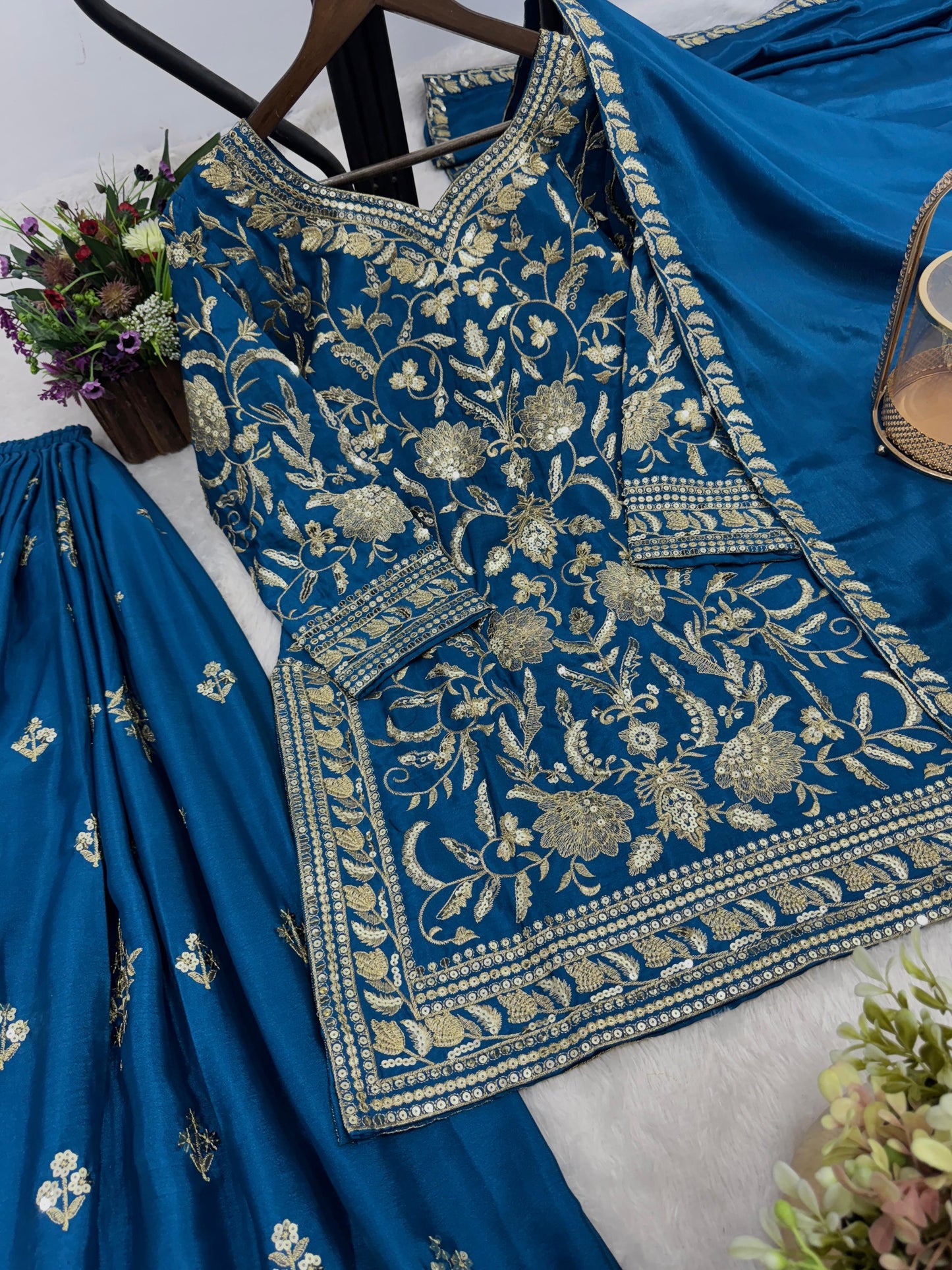 "Sitara Royale" β Bridal-Inspired Ethnic Glam Set
