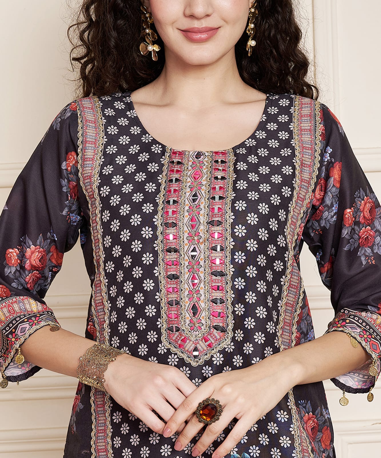 Elegant Black Floral Printed Kurta Set with Dupatta β Ethnic Chic Collection