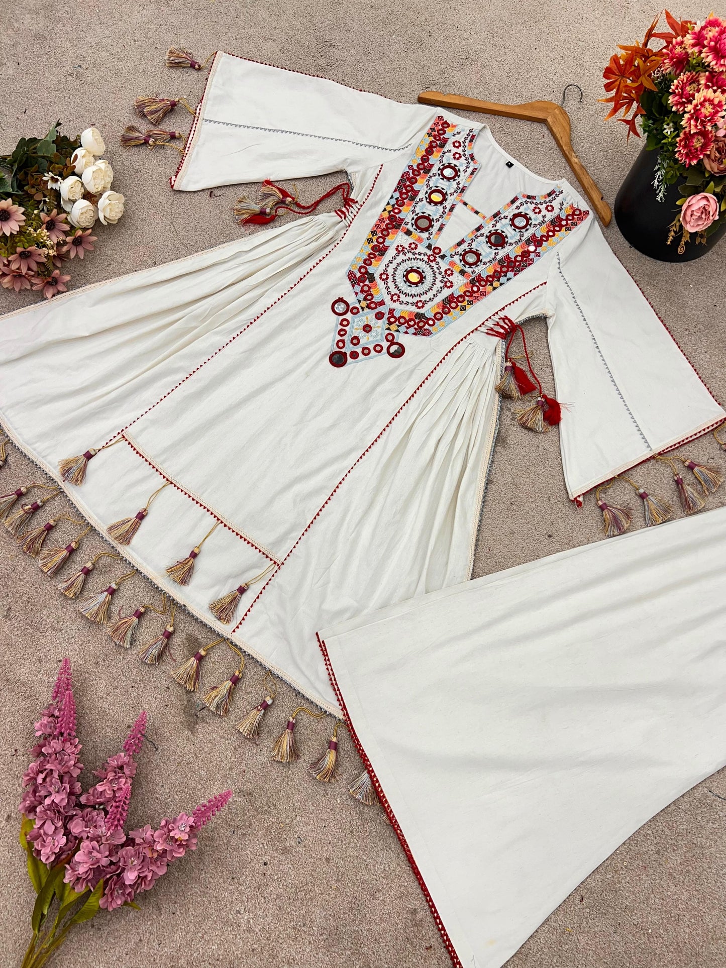 Women Ethnic Motif Embroiderd Regular Mirror Work Pure Cotton Kurta with Palazzos