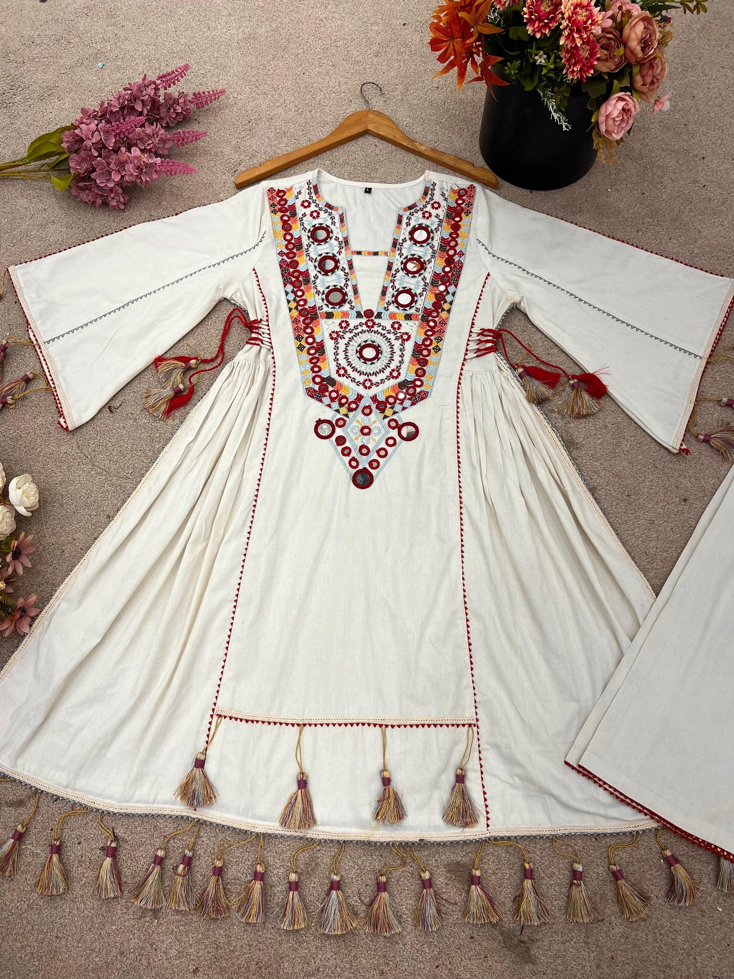 Women Ethnic Motif Embroiderd Regular Mirror Work Pure Cotton Kurta with Palazzos