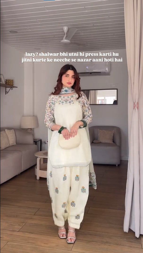 "Noor-E-Print β Digital Georgette Edition"