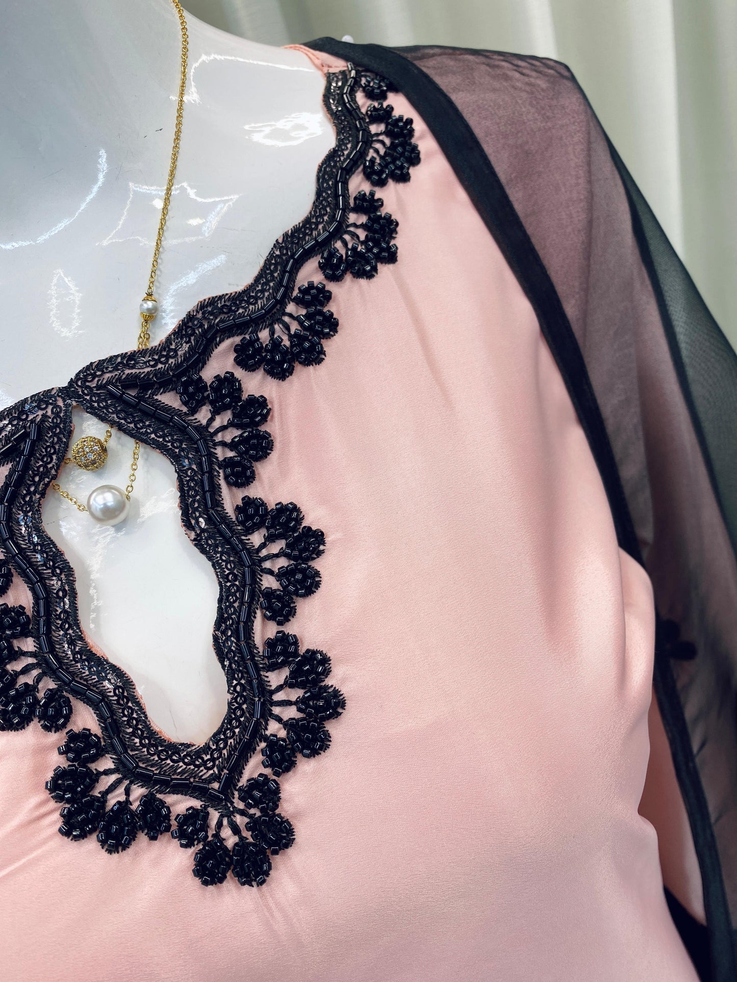 "Zarina β Luxe Farsi Salwar Set"