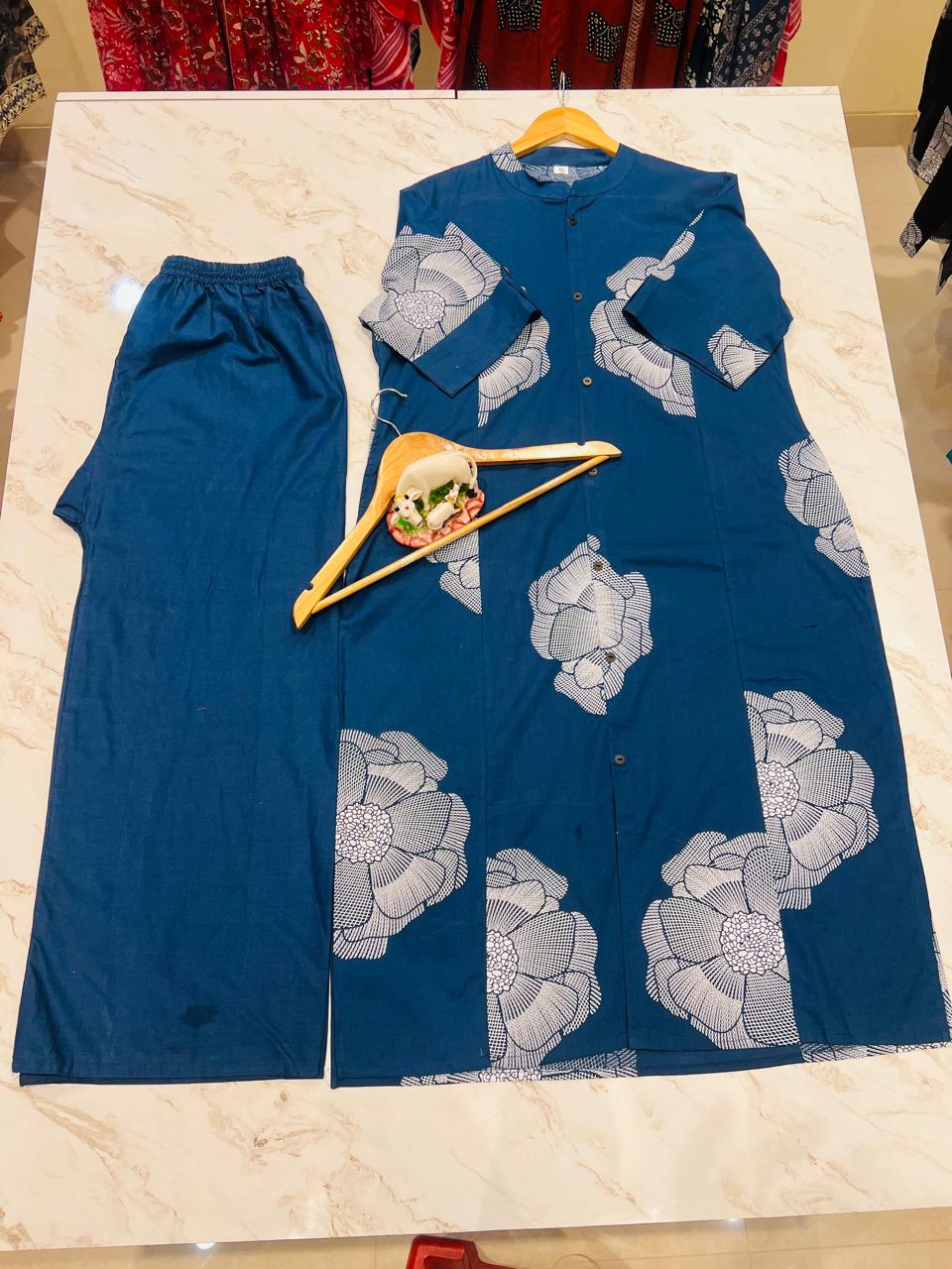 "Aarohi β Floral Cotton kurti Elegance"
