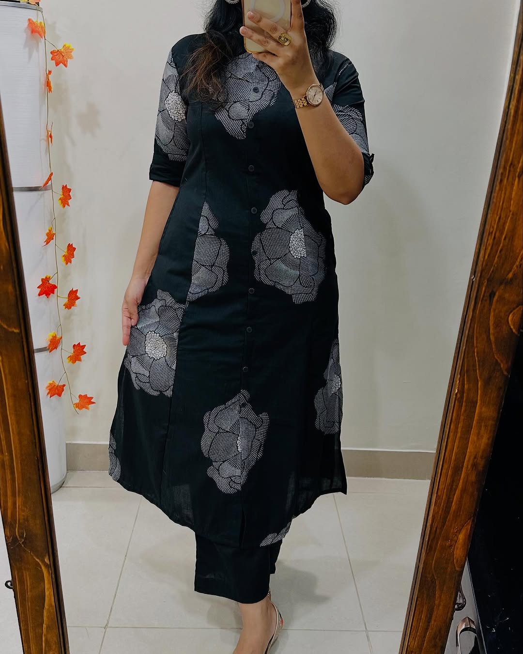"Aarohi β Floral Cotton kurti Elegance"