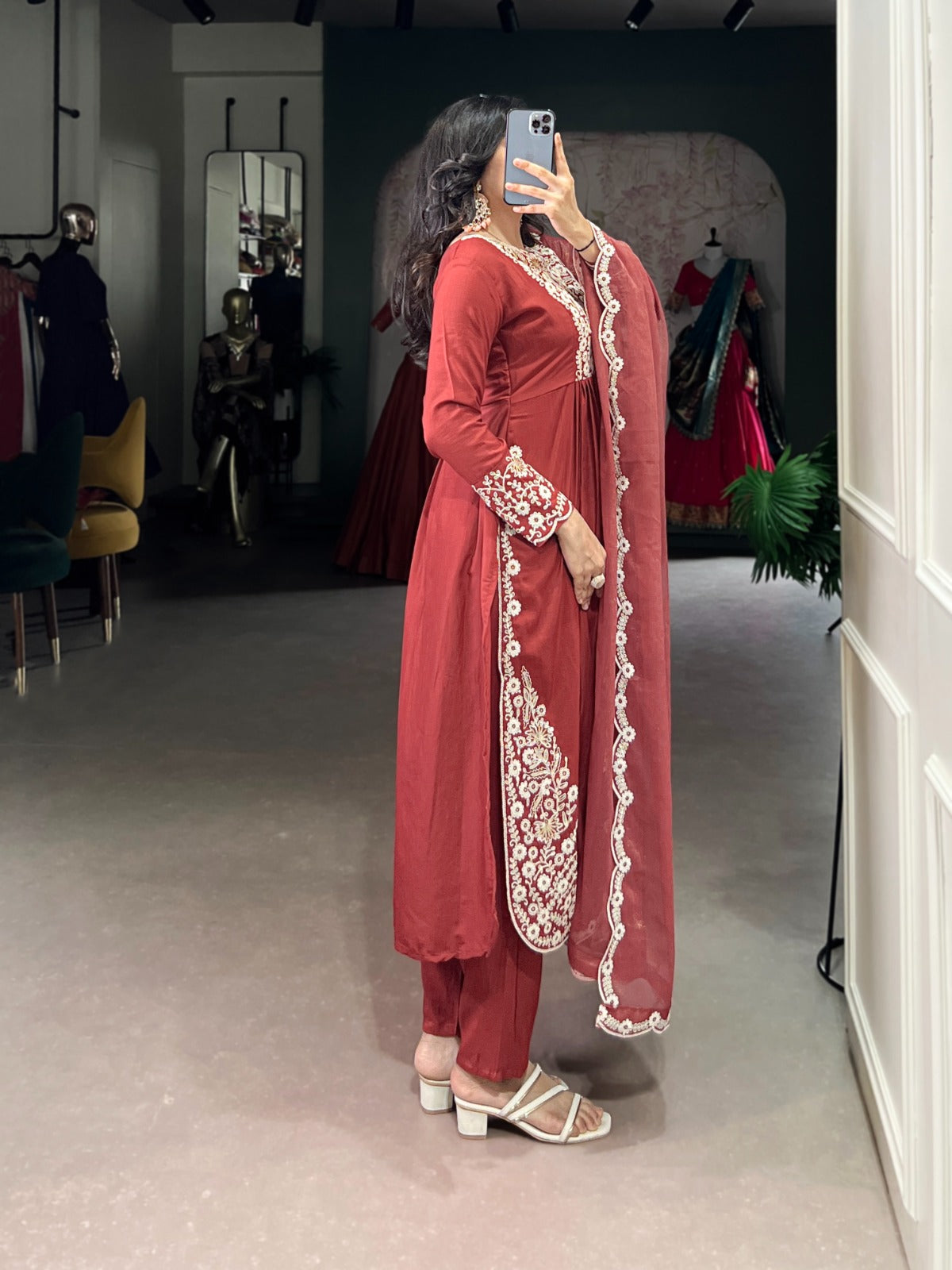 "Noor-E-Maska β Subtle Sequin Charm"