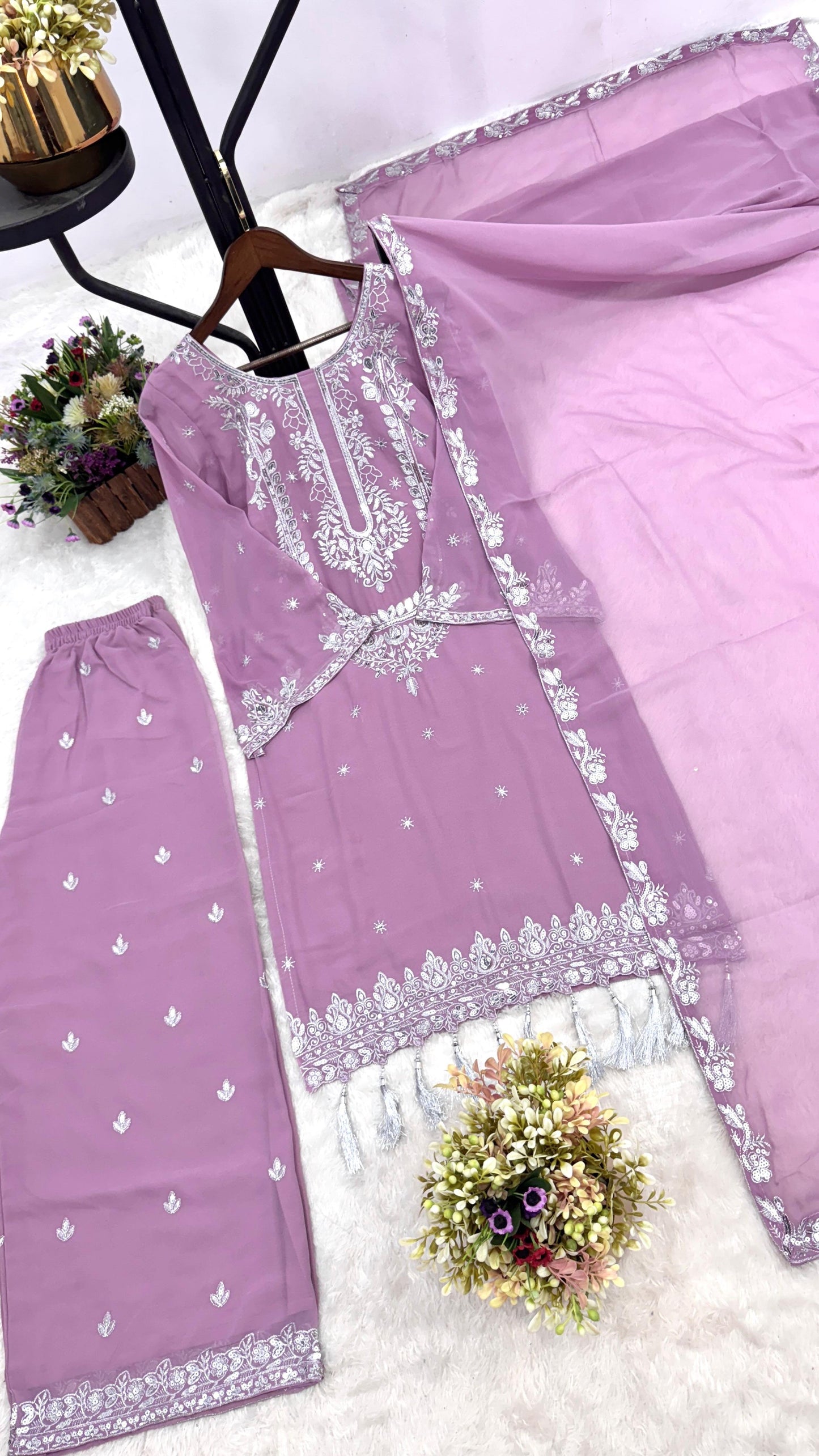 “Saba – Embellished Chic Suit Set”