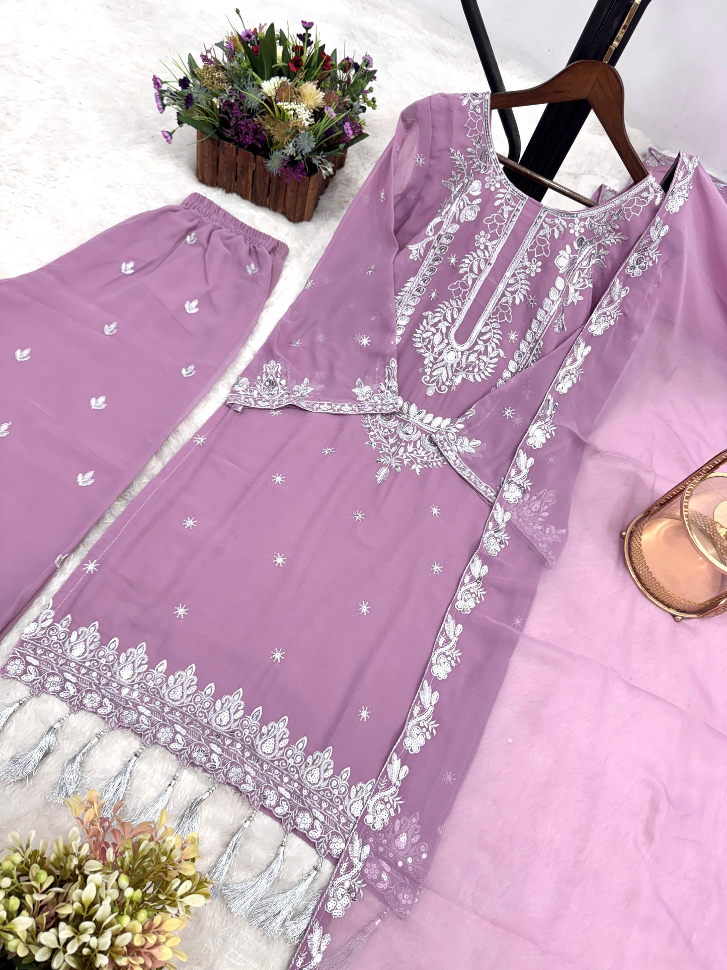 “Saba – Embellished Chic Suit Set”