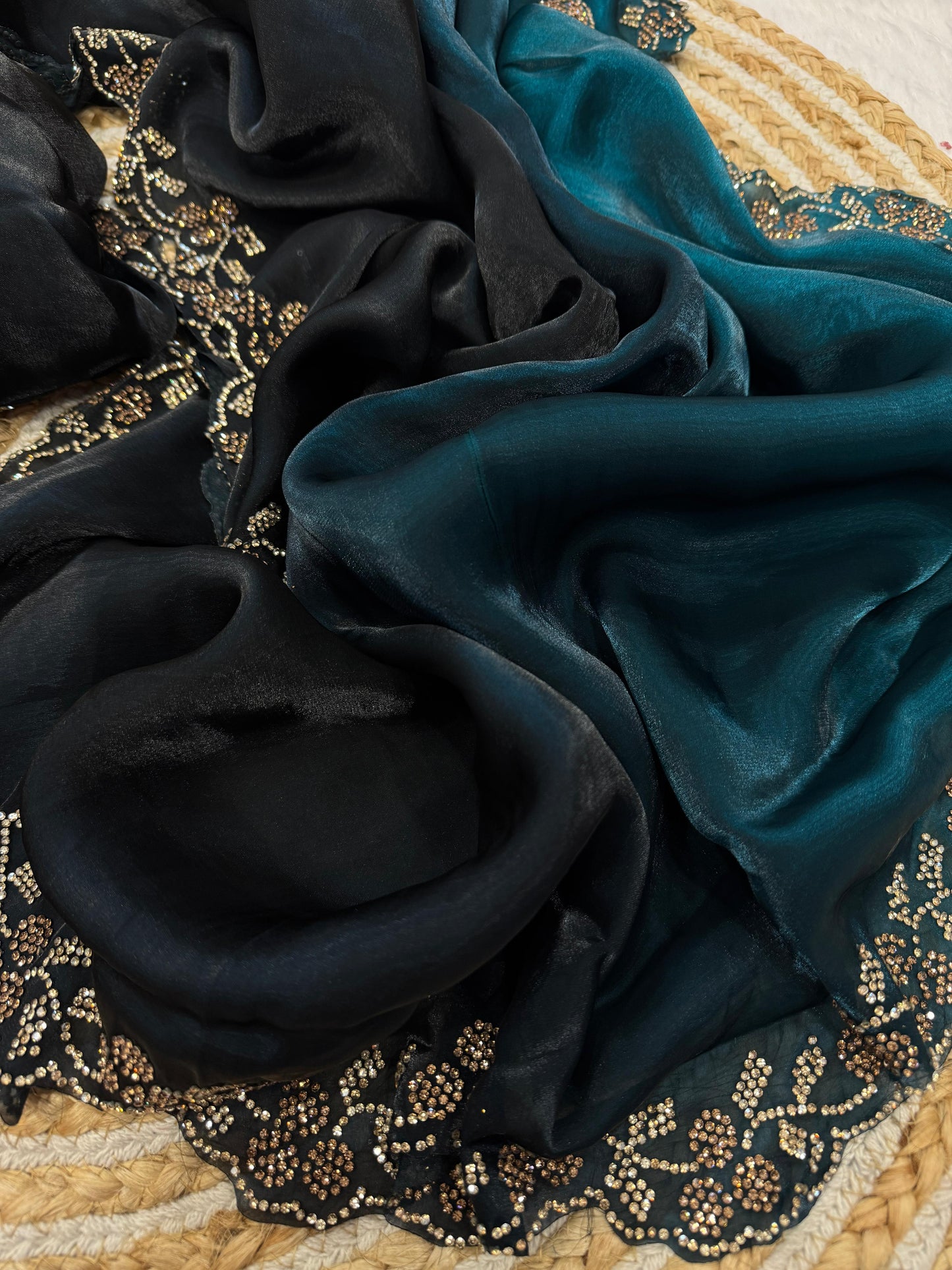Starry Elegance – NC-5456 | Shaded Space Silk Saree