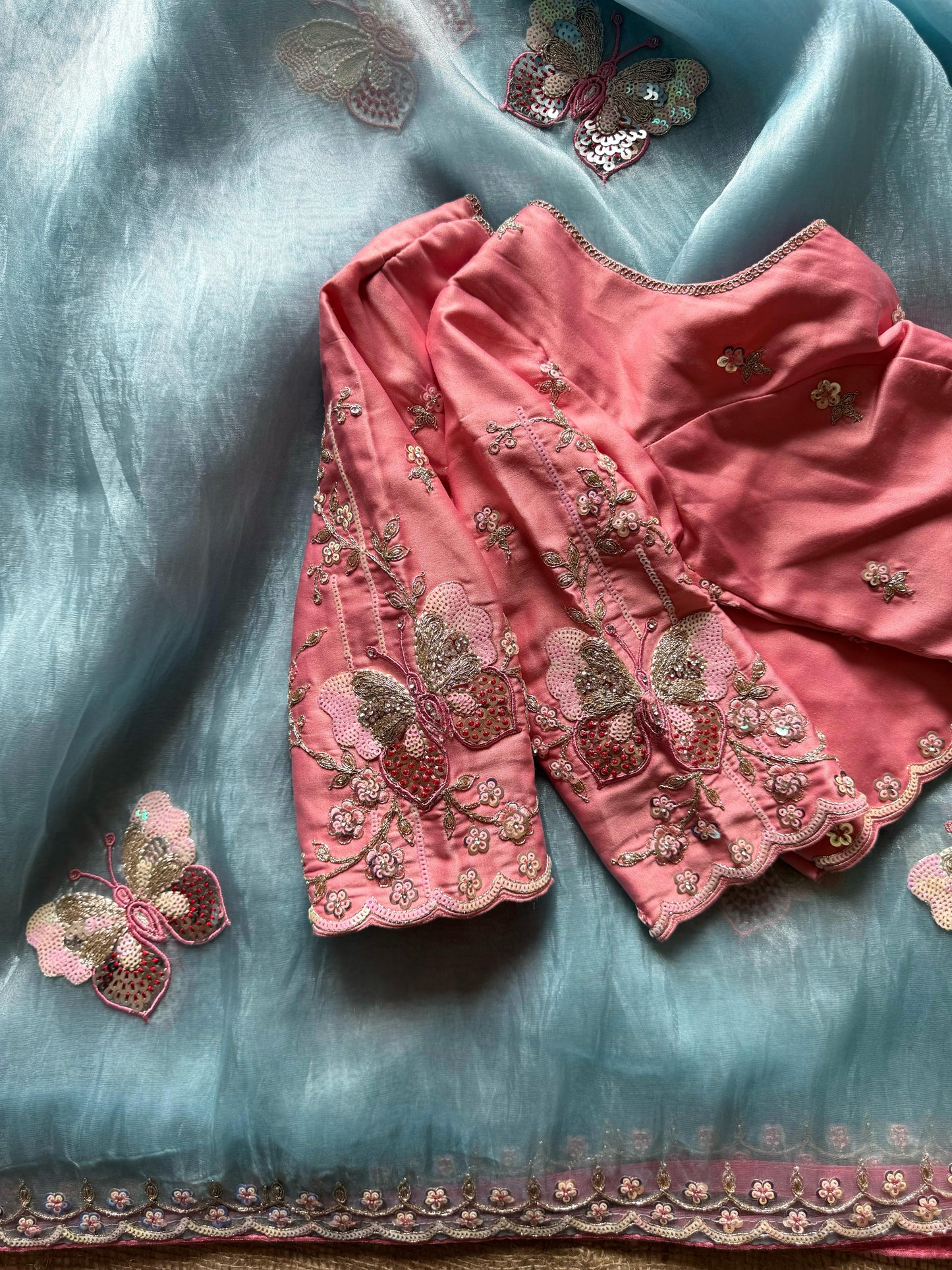 Butterfly Bloom ā Premium Organza Saree