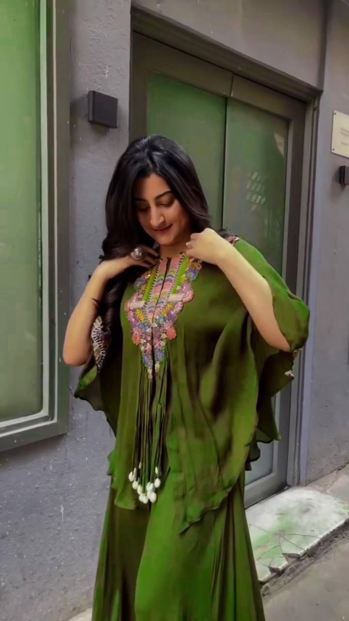 Designer Palazzo Top Blouse Set in Heavy Chinon ๐