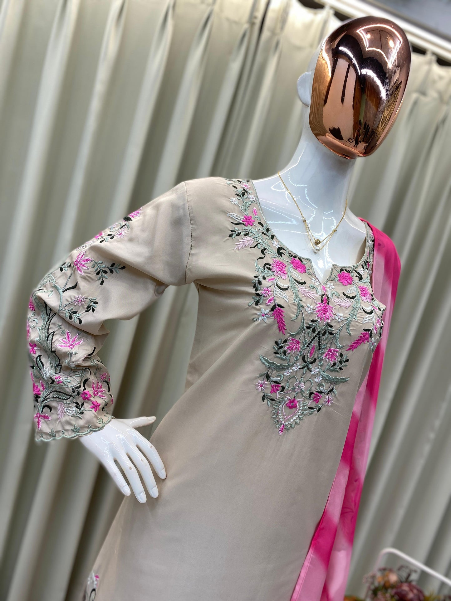 Designer Wear Exclusive Farsi Salwar Suit Set ✨
