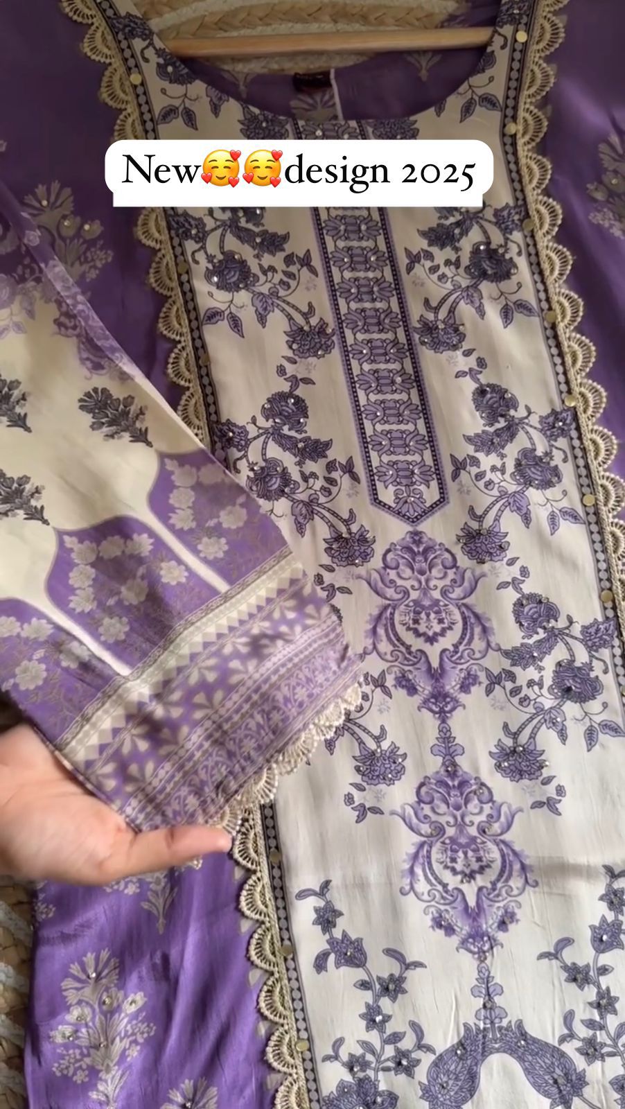 "LG-1968 Maslin Printed Kurta-Pant Set with Real Mirror & Lace Work"