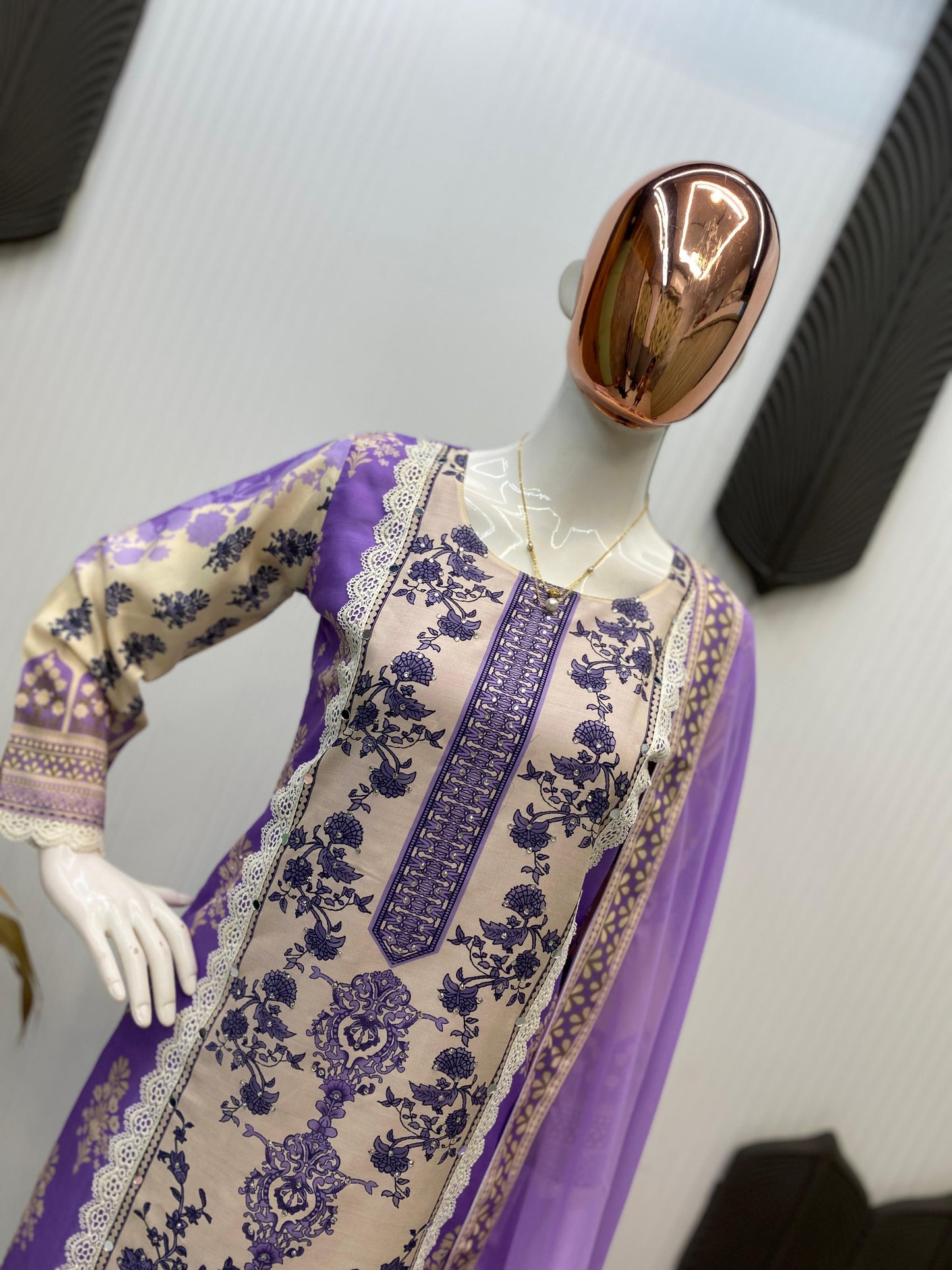 "LG-1968 Maslin Printed Kurta-Pant Set with Real Mirror & Lace Work"