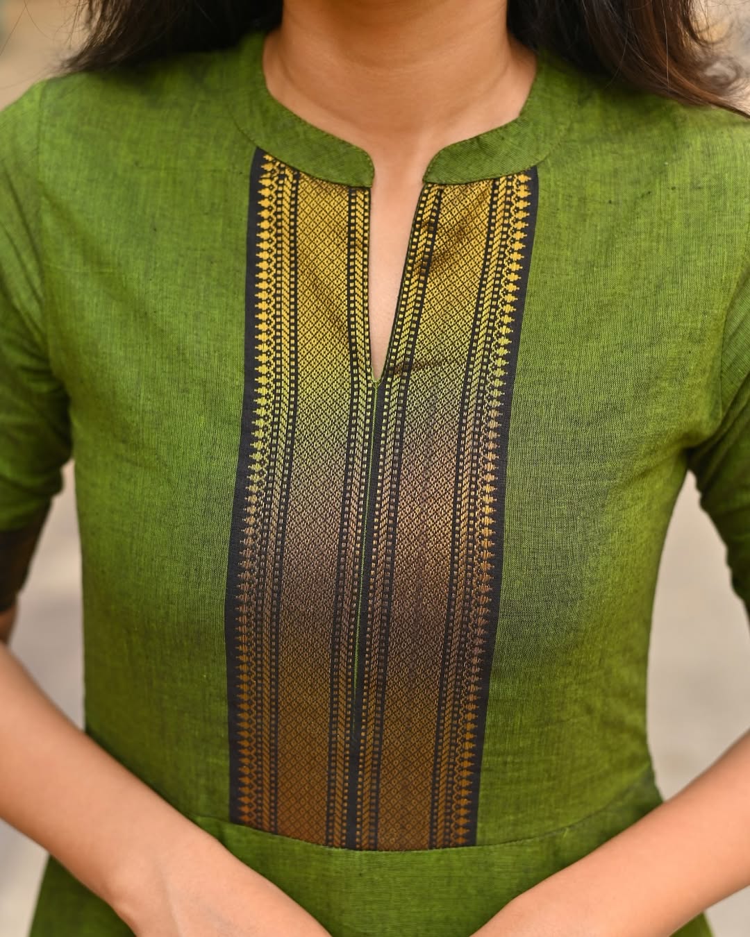 "Chanderi Elegance Suit Set with Pearl Moti Mala – 3 Piece Combo"