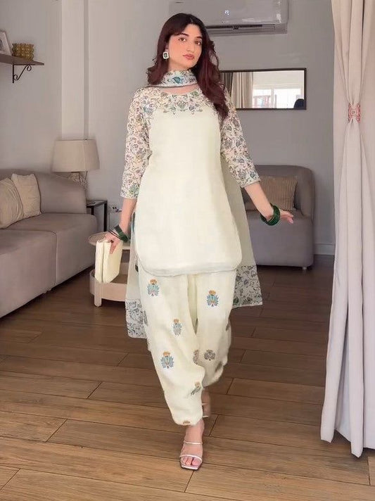 "Noor-E-Print – Digital Georgette Edition"