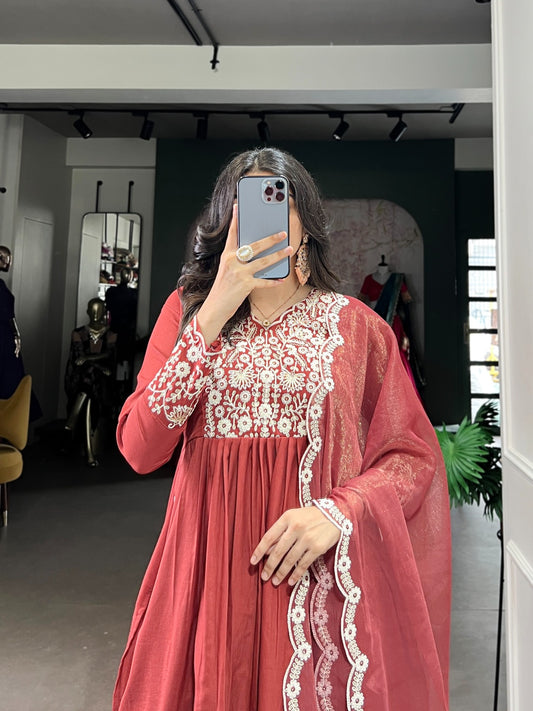 "Noor-E-Maska – Subtle Sequin Charm"