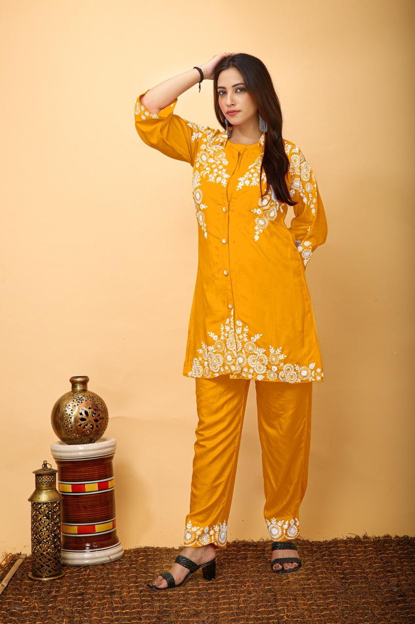 Premium 3-Piece Rayon Embroidery Set 👗
